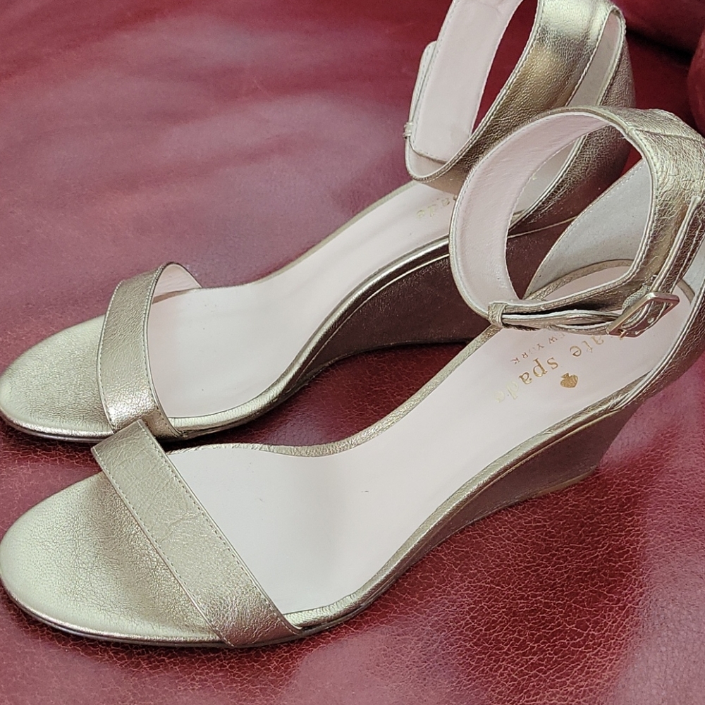 Kate Spade Rose Gold Wedges